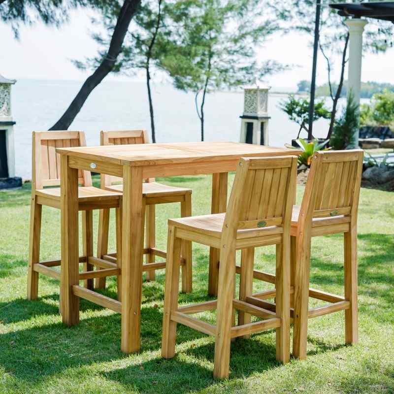 Montego Bar Table with bar stools with back in garden