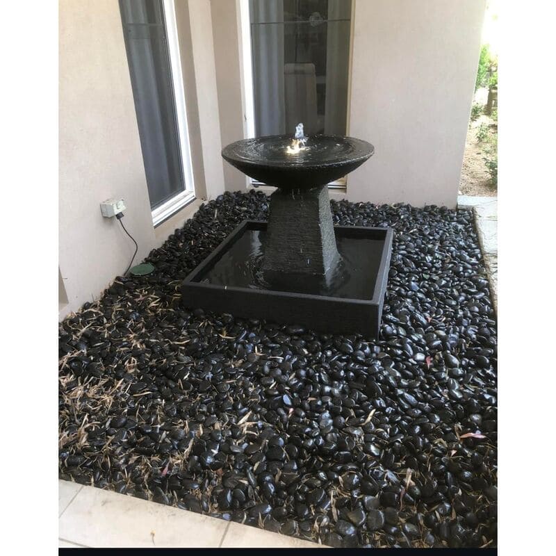 Aquarius Fountain Medium charcoal with pebbles