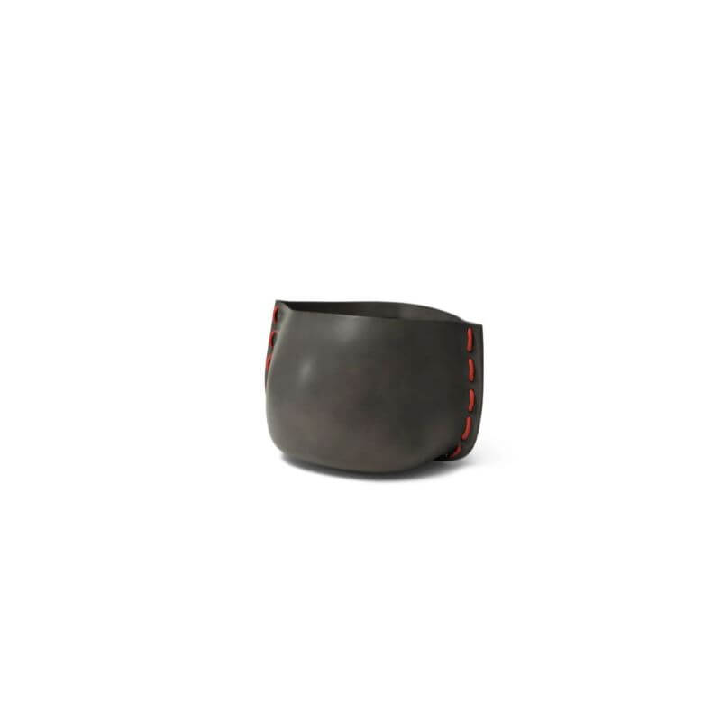 Blinde Design Stitch 25 Concrete Planter Natural Reds Stitch