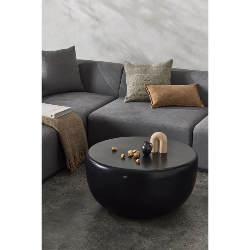 Circ M1 Concrete Coffee Table Detail