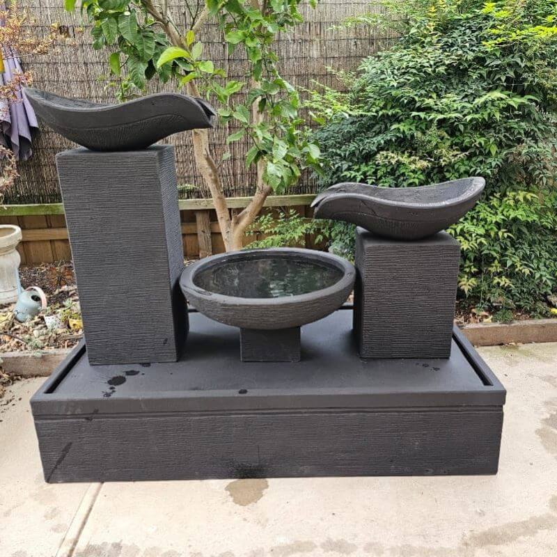 Double Wave Fountain Grey installed