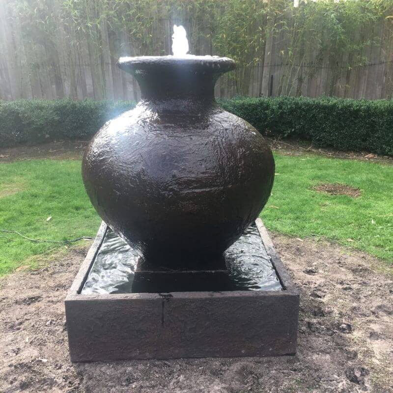 Florentine Fountain Lifestyle at greenery