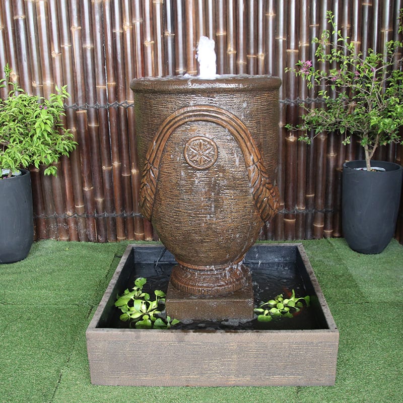 Rust Anduze fountain front view highlighting detail