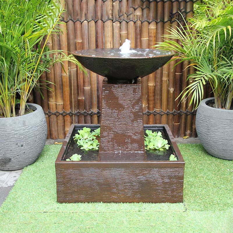 Medium Aquarius fountain by Galleria front view up close