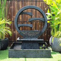 Galleria Imports Wagon Wheel Fountain large in charcoal front view