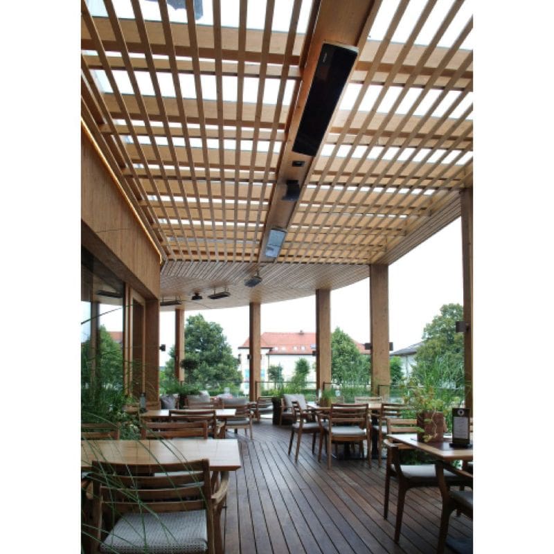 Heatscope Vision 3200W switched off alfresco dining