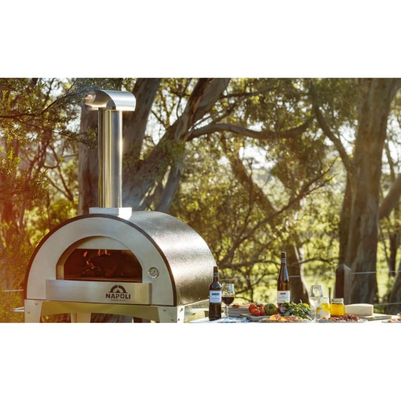 Napoli Oven Co Vesuvio 650 Wood Oven outdoor