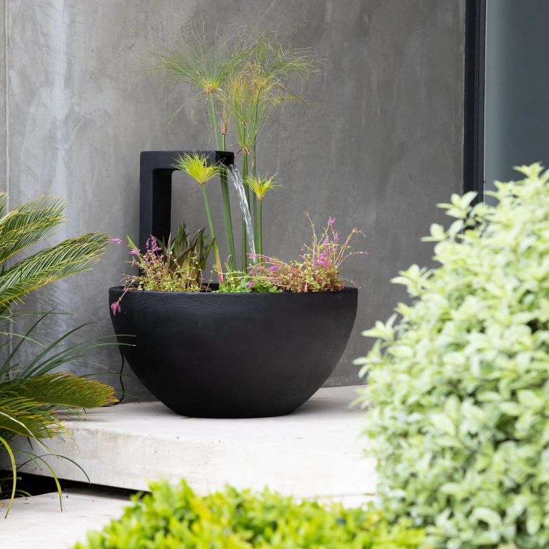 Patio- pout Water Fountain Black
