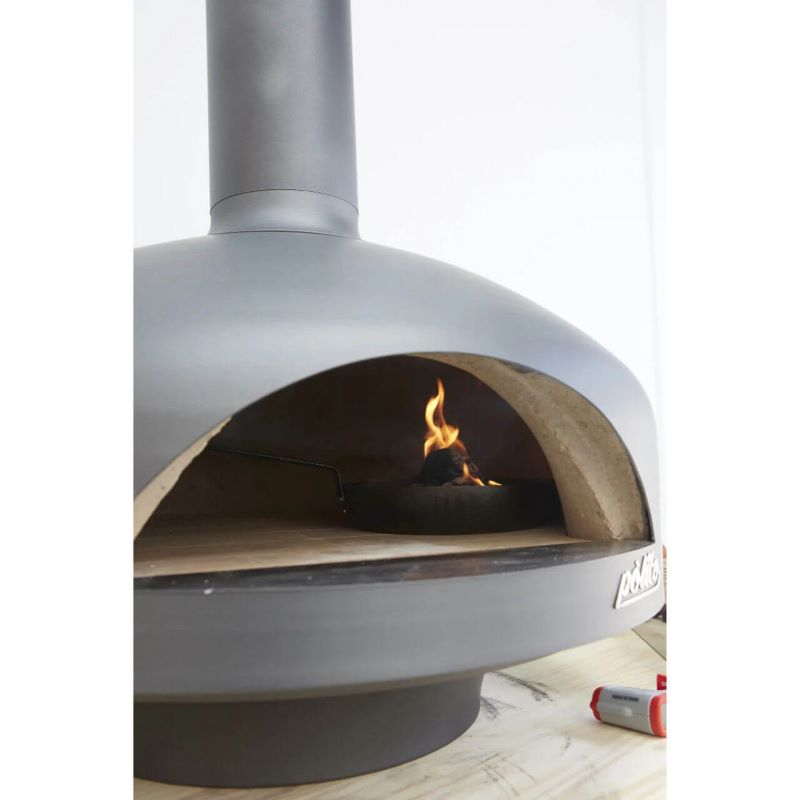 Polito Giotto Wood Fire Oven Charcoal closeup