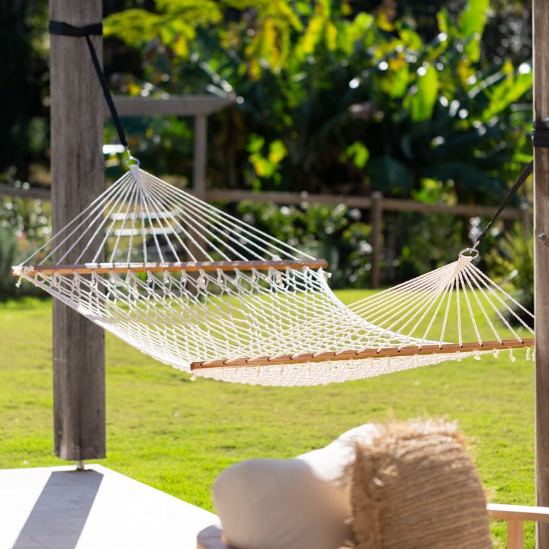 Resort King Polyester Rope Hammock Cream