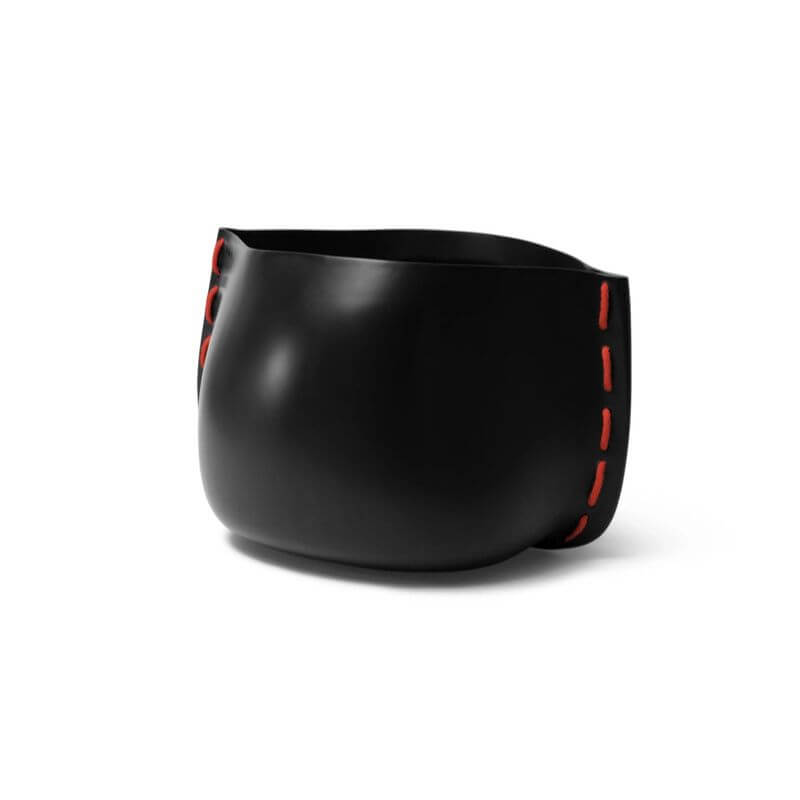 Stitch 125 Concrete Planter Graphite Red