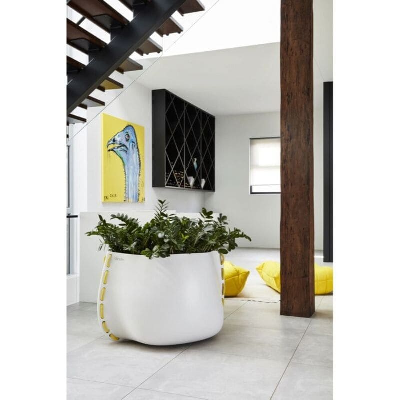 Stitch 125 Concrete Planter Living room