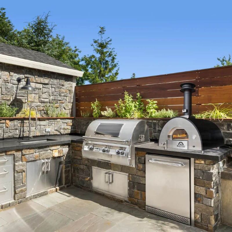 Vesuvio 800 Hybrid Dual Fuel Pizza Oven Lifestyle