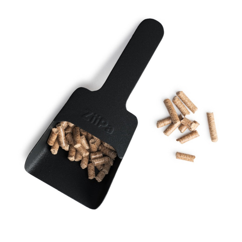 Pellet scoop